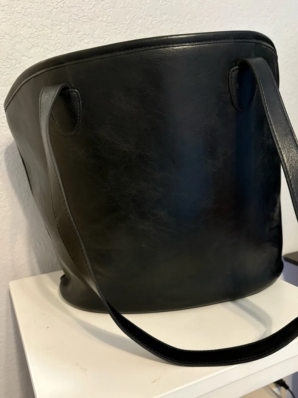 Abercrombie & Fitch faux leather slouchy bag (Khaite look)